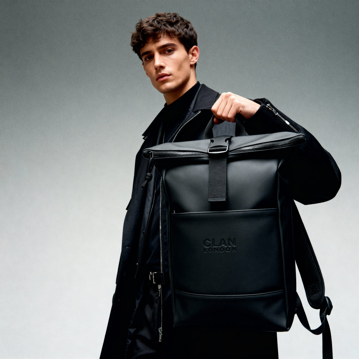 Piccadilly Backpack - Obsidian — product and lifestyle detail